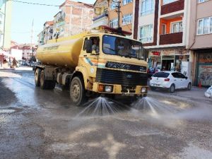 Toz Su İle Engelleniyor