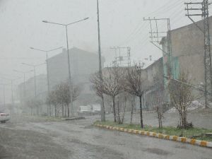 Malazgirt’te Kar Yağışı