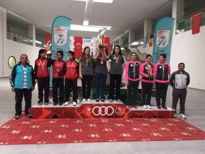 Atıcılıkta Çifte Madalya