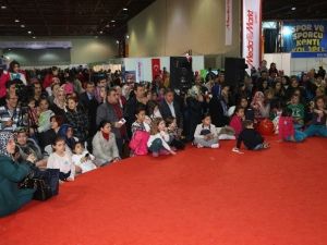 Suriyeliler Hüzün Ve Sevinci Aynı Anda Yaşattı