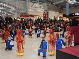 Bozüyük’te 23 Nisan 3. Çocuk Festivali Coşku İle Devam Ediyor