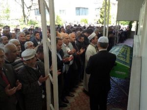 Trafik Kazasında Ölen Sürücü Toprağa Verildi