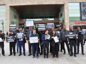 Bangladeşli Kadınlar İçin Eylemdeler