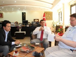 Başkan Yücel, “Havalimanından 1 Milyon Yolcu Bekliyoruz”