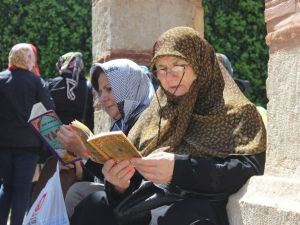 Yarım Asırlık Camide 411 Yıllık Gelenek Sürdürüldü