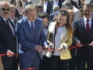 Başkan Şahiner, Okul Parkının Açılışını Yaptı