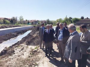 Başkan Toçoğlu Söğütlüde İncelemelerde Bulundu