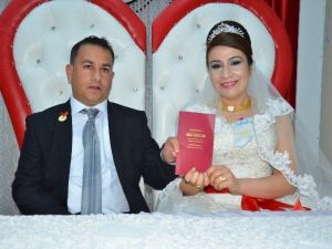 Şanlıurfa Milletvekili Mehmet Kasım Gülpınar Nikah Şahitliği Yaptı