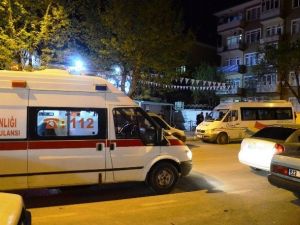 Tartıştığı Eşinin Bulunduğu Minibüse Ateş Açtı