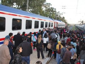 Lise Öğrencileri "Bu Tren Kaçmaz” Projesiyle Geziye Götürüldü