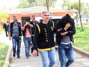 Adana’da 3 Kişi Fuhşa Aracılık Etmekten Gözaltına Alındı