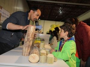 Çocuklar Kendi Kağıtlarını Kendileri Üretti