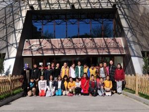 Mamak Belediyesi Bilgi Evleri Öğrencileri Tabiat Tarihi Müzesini Gezdi