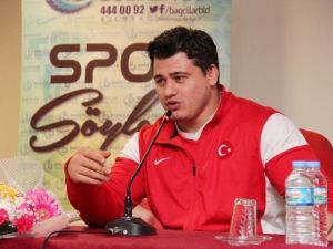 Milli Güreşçi Kayaalp: “Hamza Ve Şeref Abilerimi Örnek Aldım”