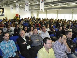 Bilgisayarlar Yardımcı Mı Yoksa Rakip Mi Olacak?