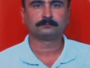 Devrilen Traktörün Altında Kalan Çiftçi Hayatını Kaybetti