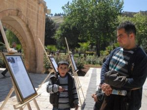 Hz.ibrahim’in Makamında Şiirler Sergileniyor