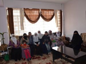 CHP Milletvekili Adayı Gonca Aytaş Çat’ta… (Tekrar)