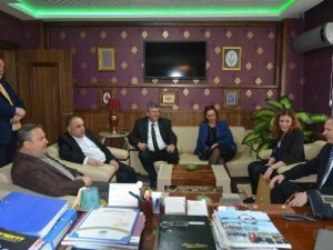 Başkan Çerçi Yabancı Konukları Ağırladı