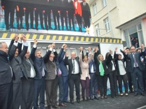 AK Parti Manisa Milletvekili Adayları Demirci’de Kendilerini Tanıttı