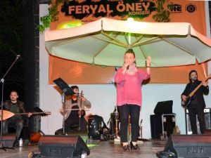 Feryal Öney’den “1 Mayıs’a Çağrı” Konseri