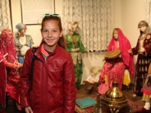 Dünya Çocuklarına İzmir Turu