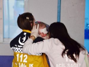 Salıncaktan Düşen 6 Aylık Bebek İçin Seferber Oldular