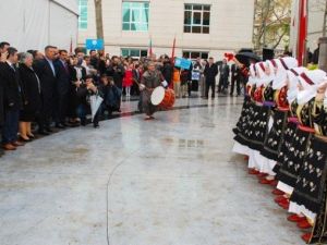 Uluslararası Festivalde Hilvan Rüzgarı Esti