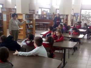 Burhaniye’de Kitap Kurtlarına Ödül