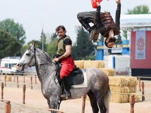 Savaşçıların Gösterileri Nefes Kesti