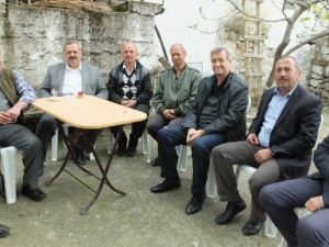 Burhaniye’de Çiftçiler Hayır Yemeğinde Buluştu