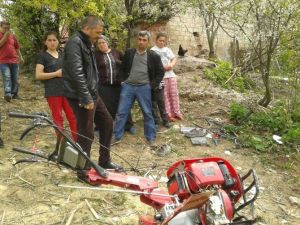 Ayağını Çapa Makinesine Kaptırdı