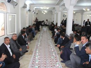 Husumet Barış Yemeğiyle Son Buldu