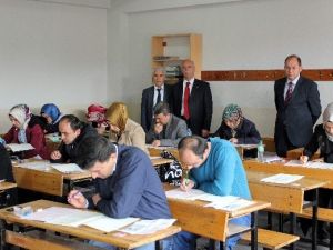 Sağlıkçılar Hac Sınavı İçin Ter Döktü