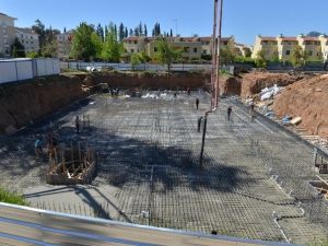 Yaşlılar Kreşi Ve Kadınlar Sanat Eğitim Lokali’nin Temeli Atıldı