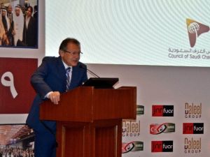 Başkan Uğur, Arap-türk Zirvesinde Konuştu