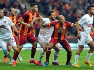 Galatasaray 3 Ay Sonra Kaleyi Kapattı