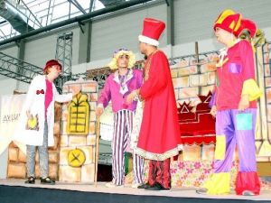 Çocukları “Sevgi Ülkesi”ne Götürdüler