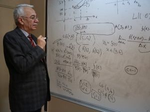 Bayburt Üniversitesi Öğretim Üyesi Prof. Ayazoğlu En Başarılı Bilim İnsanları Arasında