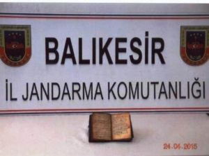 400 Bin Dolar Değerinde Tevrat Ele Geçirildi