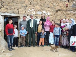 Hastalarına Ulaşmak İçin 5 Saat Yolculuk Yapıyor