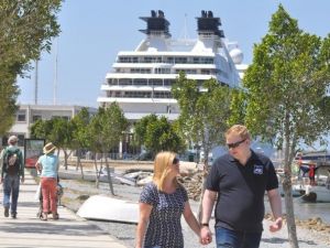 ‘Seabourn Odyssey’ 443 Yolcusuyla Bodrum’a Geldi