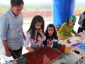 Mobil Gençlik Merkezi Gençlerle Buluştu