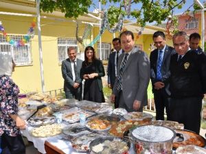 Derik Zübeyde Hanım Anaokulu’nda Kermes
