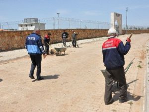 Dargeçit Belediyesi Köylerde Temizlik Çalışmaları Başlattı