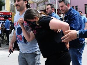 Ambulansla Kaçan Zanlılar Vurgun Yapamadan Yakalandı