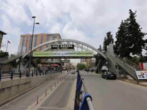 Üst Geçitler Yenileniyor