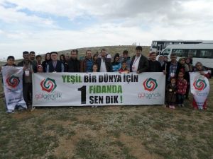 Gül Gençlik Derneği’nden Fidan Dikimi