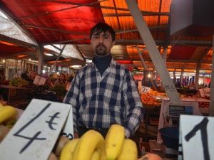 Pazar Esnafının Hırsızlarla Başı Dertte