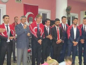 MHP’li Balkız Asker Uğurladı